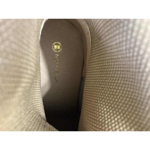 New Bella Knit Kitten Heel Ankle Boot With Pointed Toe And Decorative Gold Chain - Picture 4 of 5